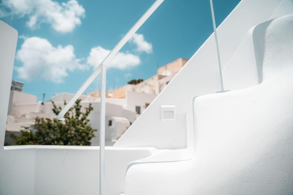 Akri Santorini With Heated Jacuzzi Villa Emporio  Exterior photo